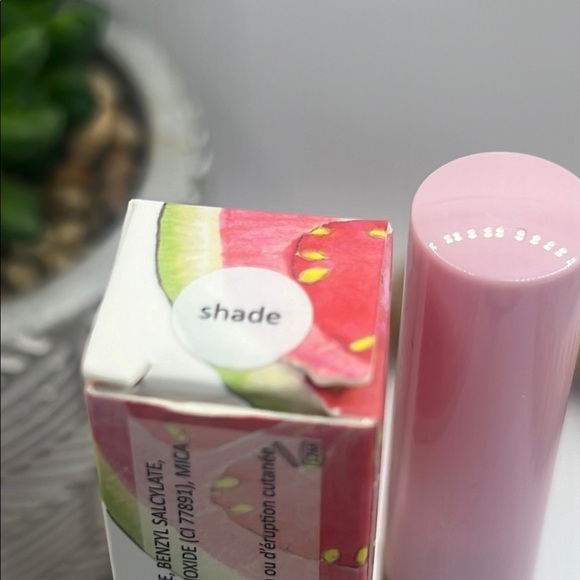 Estate Liquid Matte Lipstick - Shade (deep plum raspberry) - Picture 6 of 7